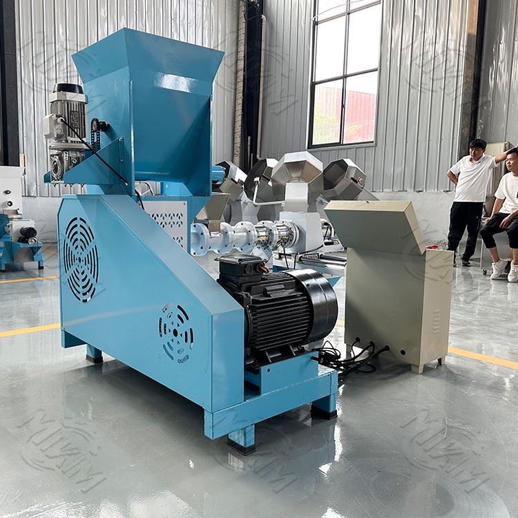 fish extruder machine